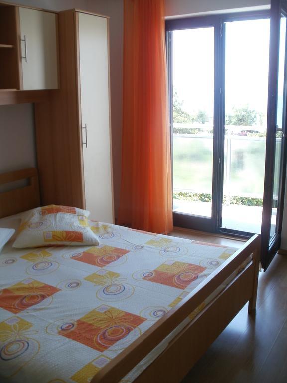 Beach Apartments Toni Podstrana Zimmer foto